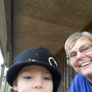 Meet your Posher, Sandra